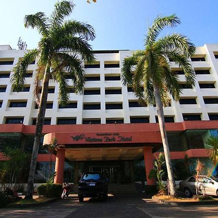 Wattana Park Hotel Trang Ngoại thất bức ảnh