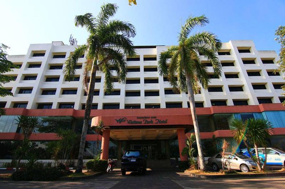 Wattana Park Hotel Trang Ngoại thất bức ảnh