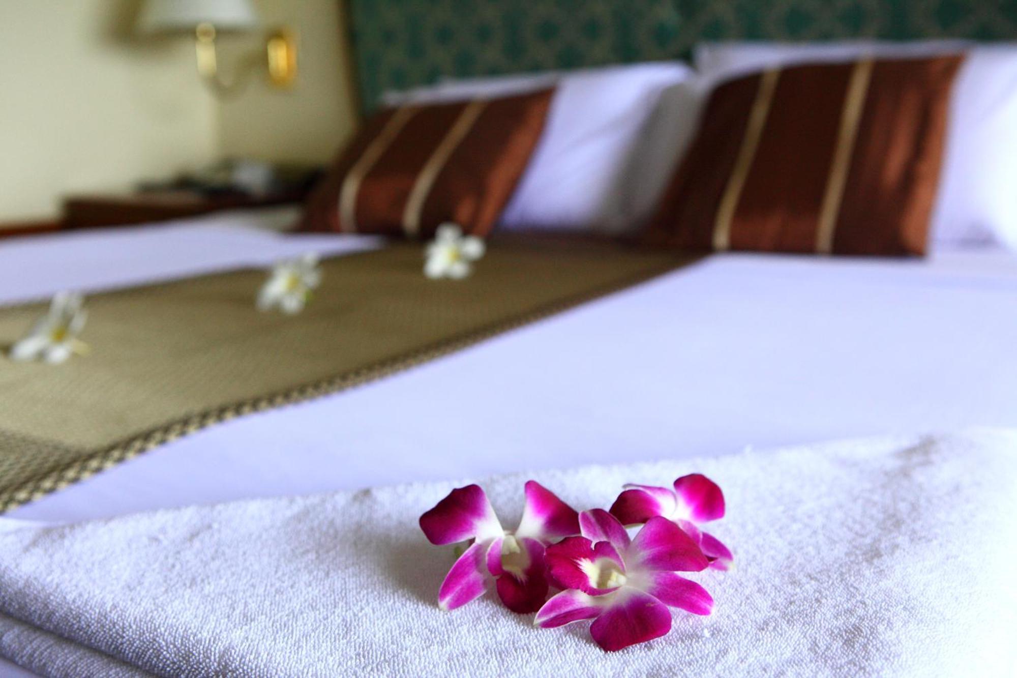 Wattana Park Hotel Trang Phòng bức ảnh