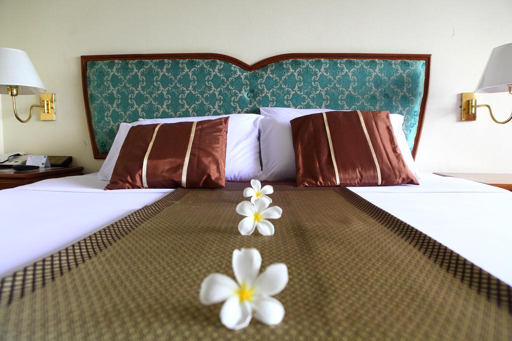 Wattana Park Hotel Trang Ngoại thất bức ảnh