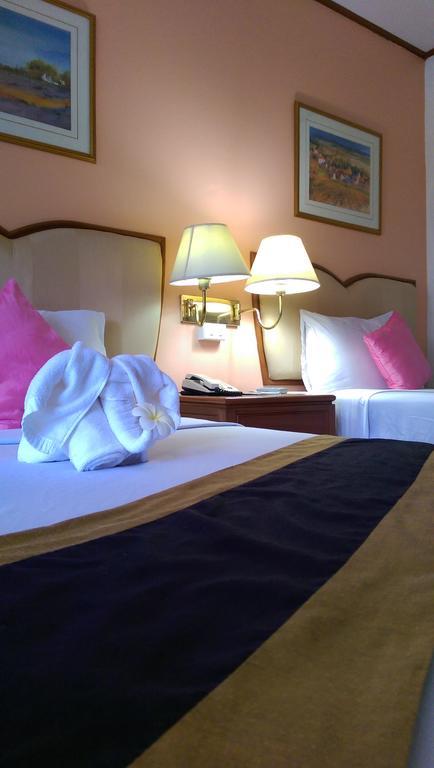 Wattana Park Hotel Trang Ngoại thất bức ảnh